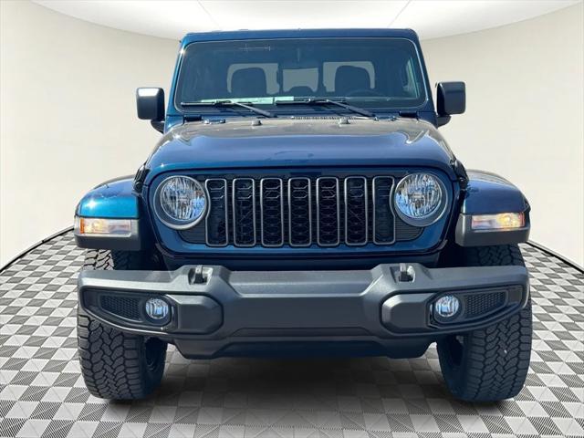 new 2025 Jeep Gladiator car, priced at $47,630