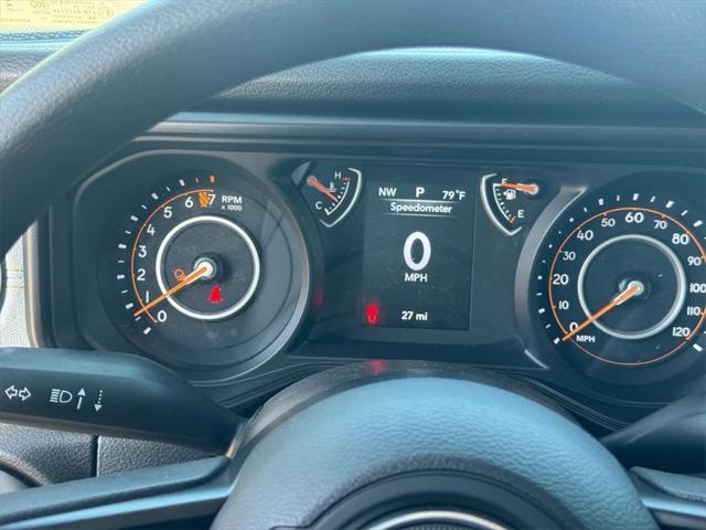 new 2025 Jeep Gladiator car, priced at $47,630