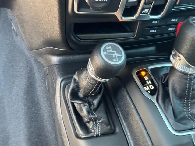 new 2025 Jeep Gladiator car, priced at $47,630