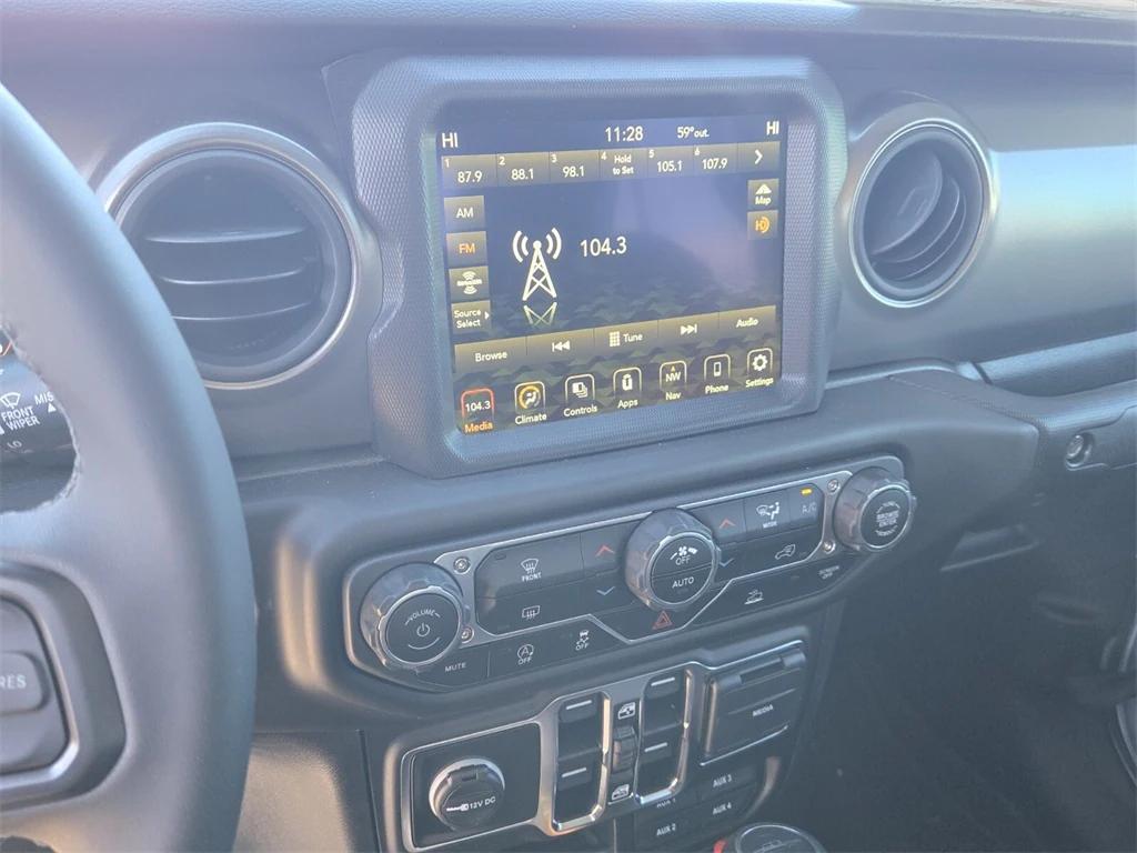 new 2023 Jeep Gladiator car, priced at $42,991