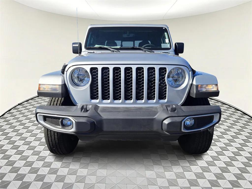 new 2023 Jeep Gladiator car, priced at $42,991