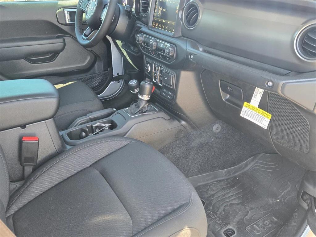 new 2023 Jeep Gladiator car, priced at $42,991