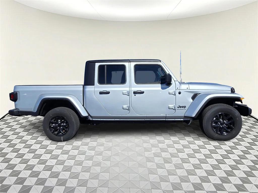 new 2023 Jeep Gladiator car, priced at $42,991