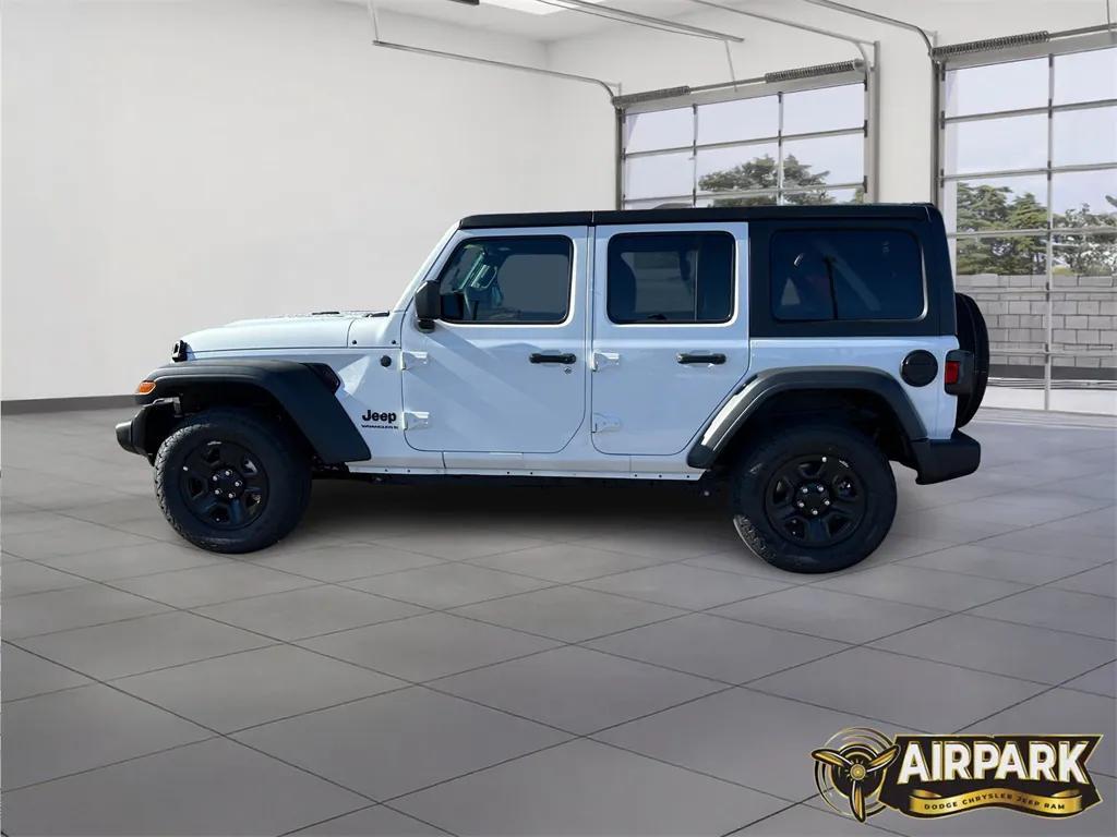 new 2025 Jeep Wrangler car, priced at $46,215