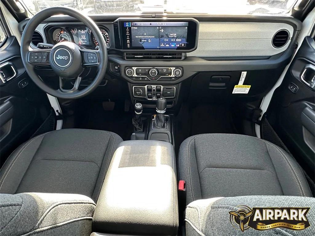 new 2025 Jeep Wrangler car, priced at $46,215