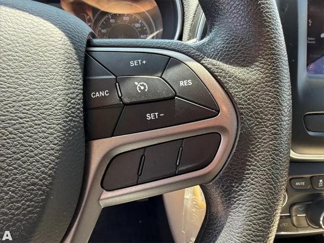 used 2021 Jeep Cherokee car, priced at $13,612