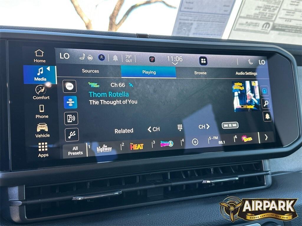 new 2025 Jeep Wrangler car, priced at $45,335