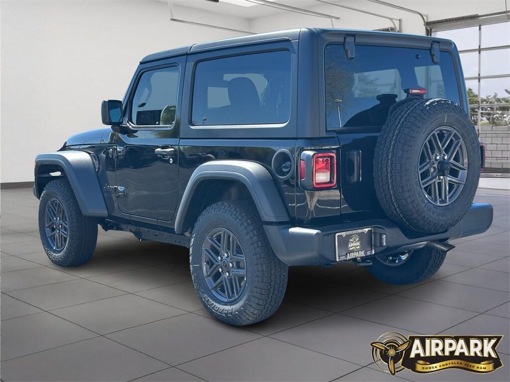 new 2025 Jeep Wrangler car, priced at $45,335
