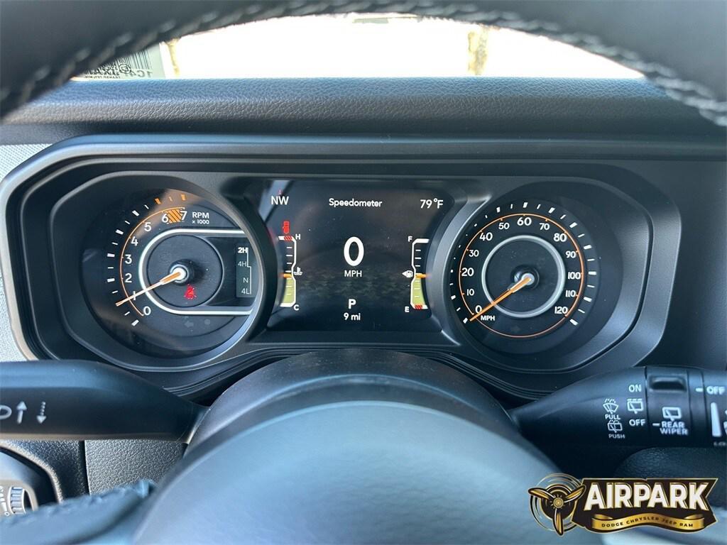 new 2025 Jeep Wrangler car, priced at $45,335