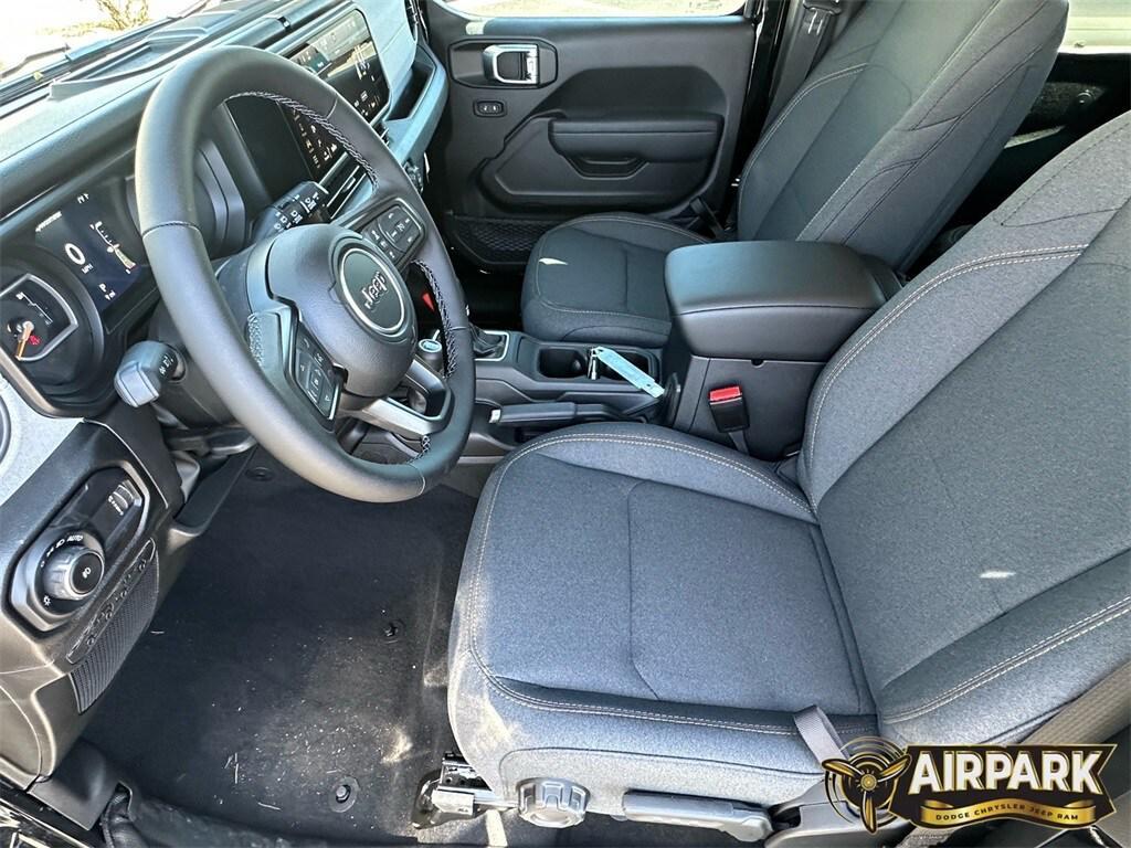 new 2025 Jeep Wrangler car, priced at $45,335