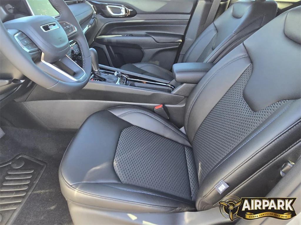 new 2026 Jeep Compass car, priced at $36,205