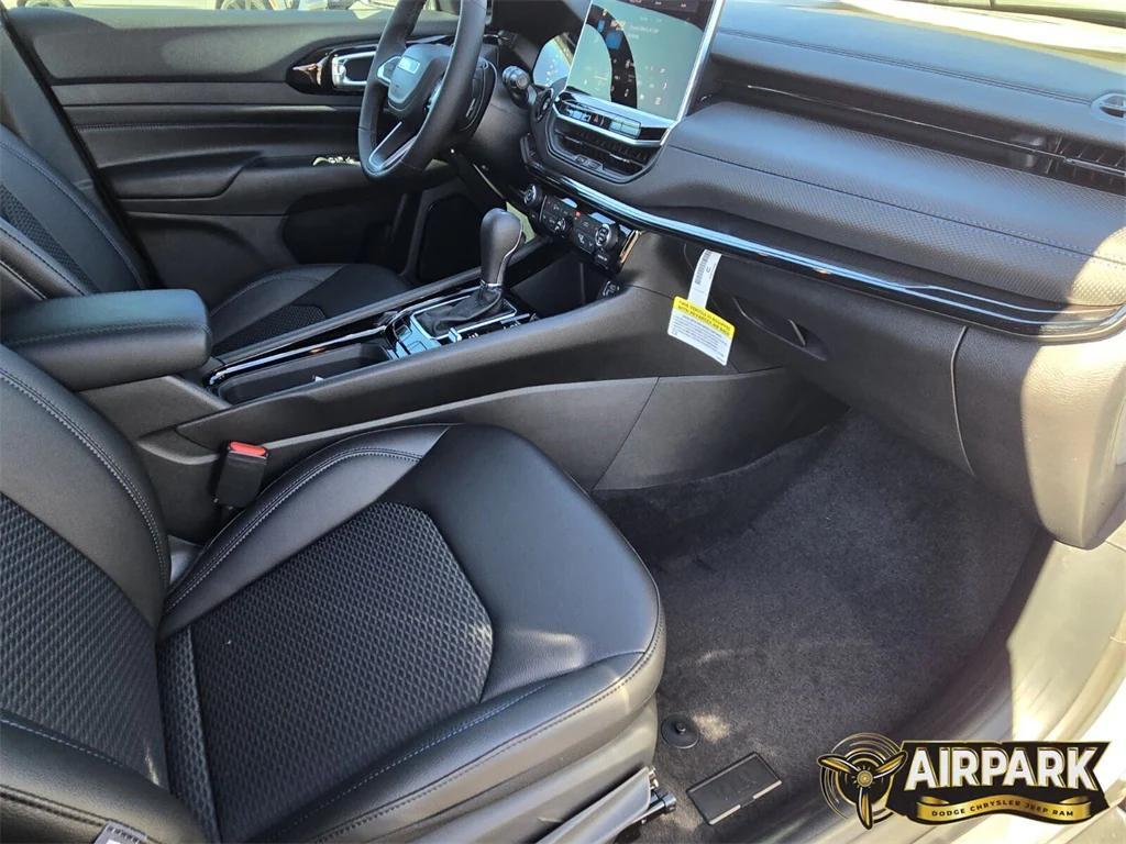 new 2026 Jeep Compass car, priced at $36,205