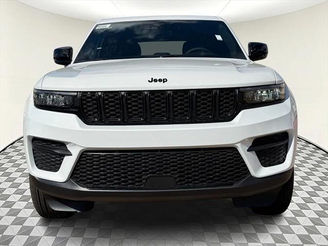 new 2025 Jeep Grand Cherokee car, priced at $46,855