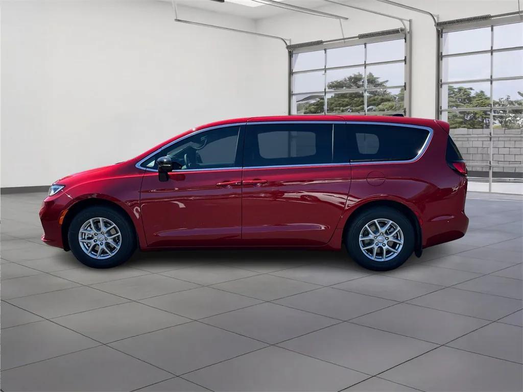 new 2025 Chrysler Pacifica car, priced at $49,285