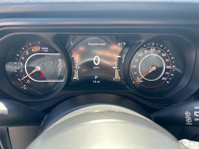 new 2025 Jeep Wrangler car, priced at $45,575