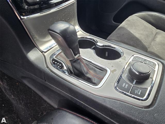used 2020 Jeep Grand Cherokee car, priced at $24,159