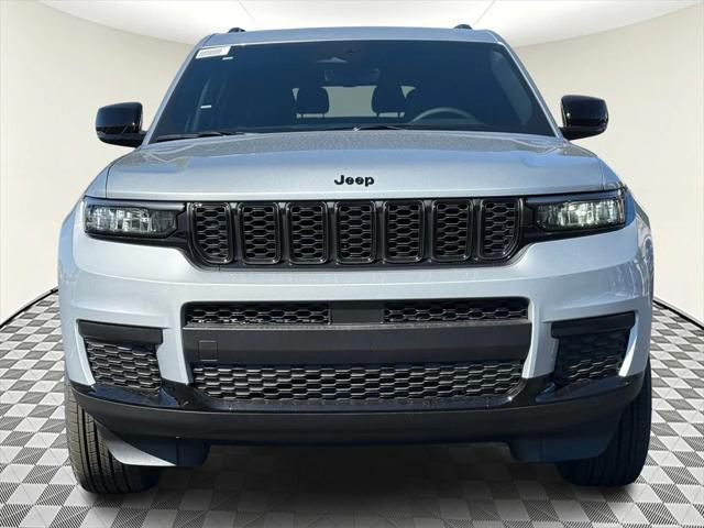 new 2025 Jeep Grand Cherokee L car, priced at $48,530