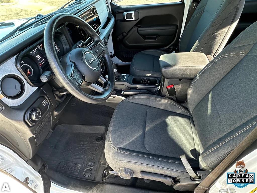 used 2024 Jeep Gladiator car, priced at $31,506