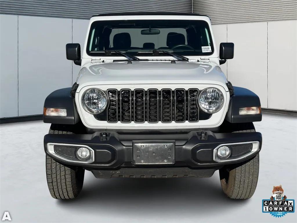 used 2024 Jeep Gladiator car, priced at $31,506