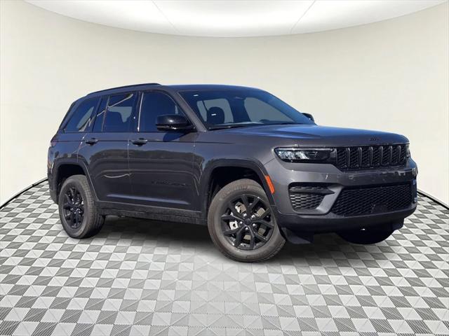 new 2025 Jeep Grand Cherokee car, priced at $46,530