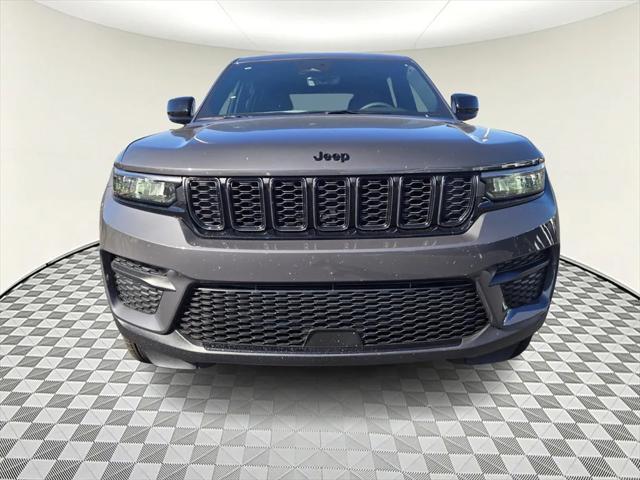 new 2025 Jeep Grand Cherokee car, priced at $46,530