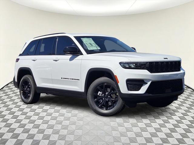 new 2025 Jeep Grand Cherokee car, priced at $47,130