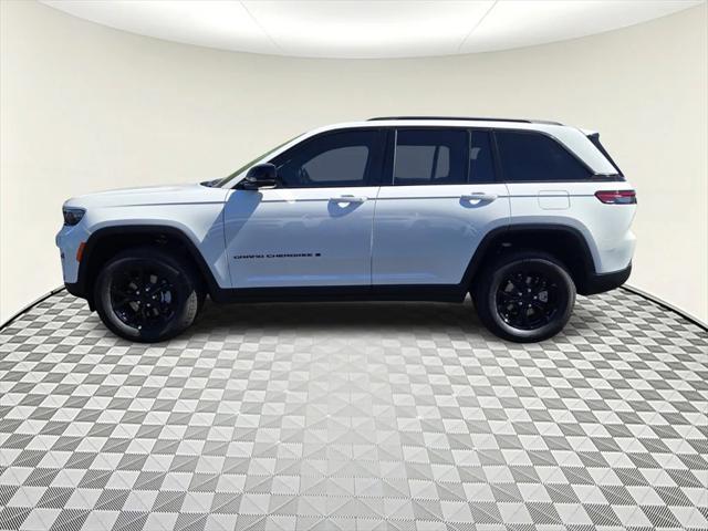 new 2025 Jeep Grand Cherokee car, priced at $47,130
