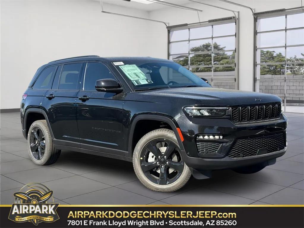 new 2025 Jeep Grand Cherokee car, priced at $56,655