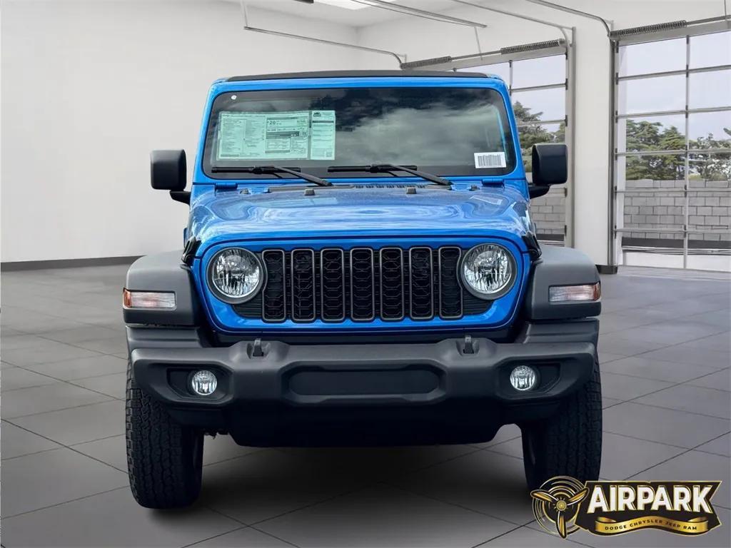 new 2025 Jeep Wrangler car, priced at $58,220