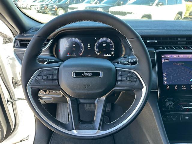 new 2025 Jeep Grand Cherokee car, priced at $47,215