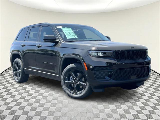 new 2025 Jeep Grand Cherokee car, priced at $49,370