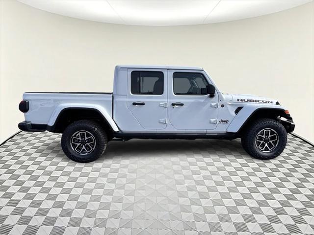 new 2024 Jeep Gladiator car, priced at $67,560