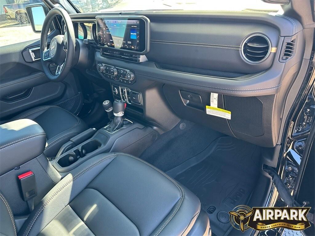 new 2025 Jeep Wrangler car, priced at $60,905