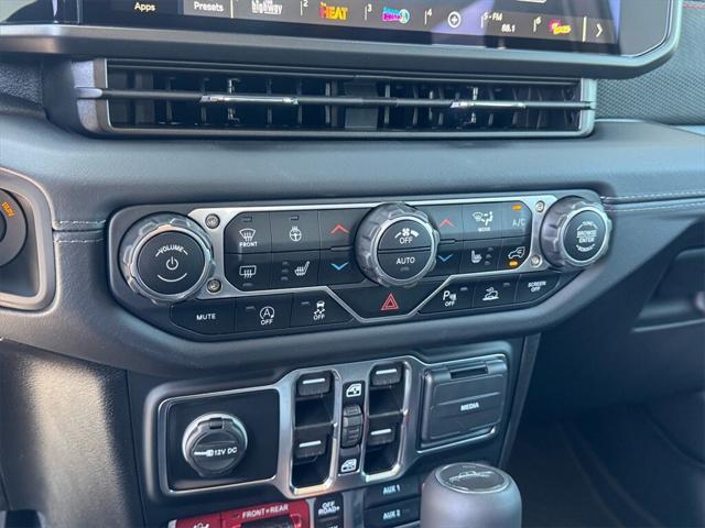new 2025 Jeep Gladiator car, priced at $64,755