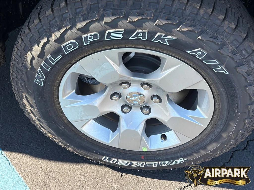 new 2025 Ram 1500 car, priced at $52,510