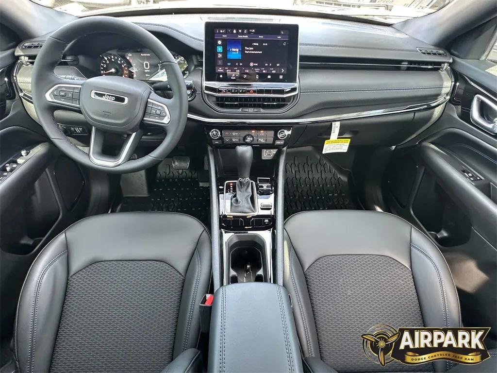 new 2025 Jeep Compass car, priced at $32,700