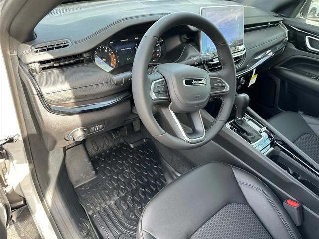 new 2025 Jeep Compass car, priced at $32,700