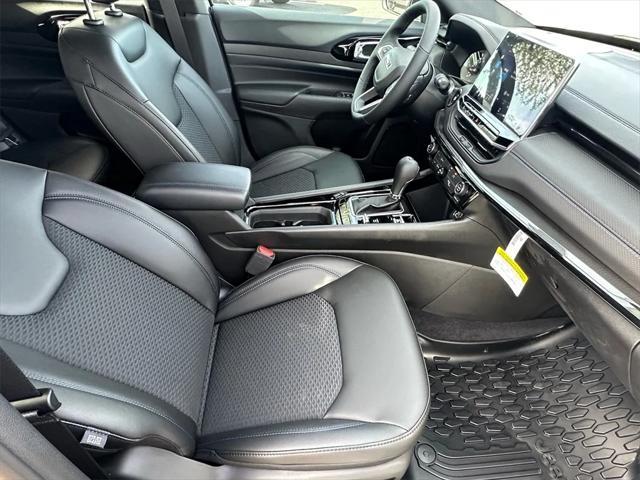 new 2025 Jeep Compass car, priced at $32,700