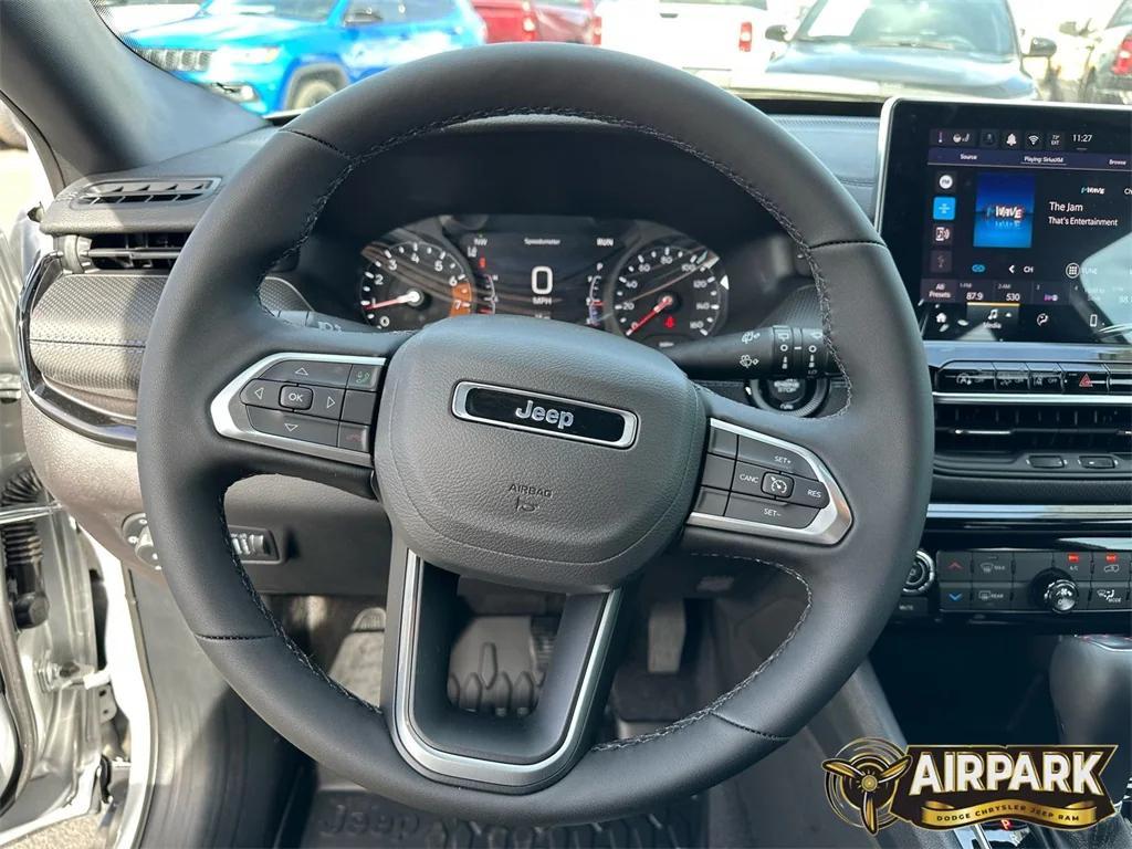 new 2025 Jeep Compass car, priced at $32,700