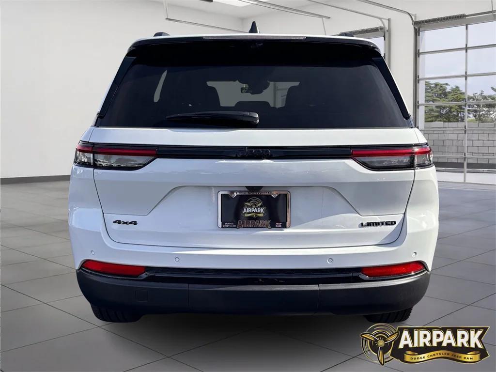 new 2025 Jeep Grand Cherokee car, priced at $57,835