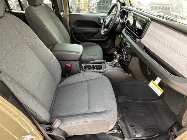 new 2025 Jeep Gladiator car, priced at $53,530