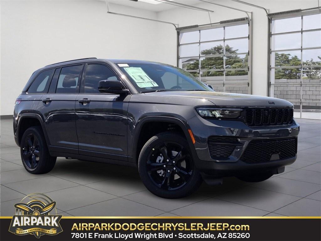 new 2025 Jeep Grand Cherokee car, priced at $49,370