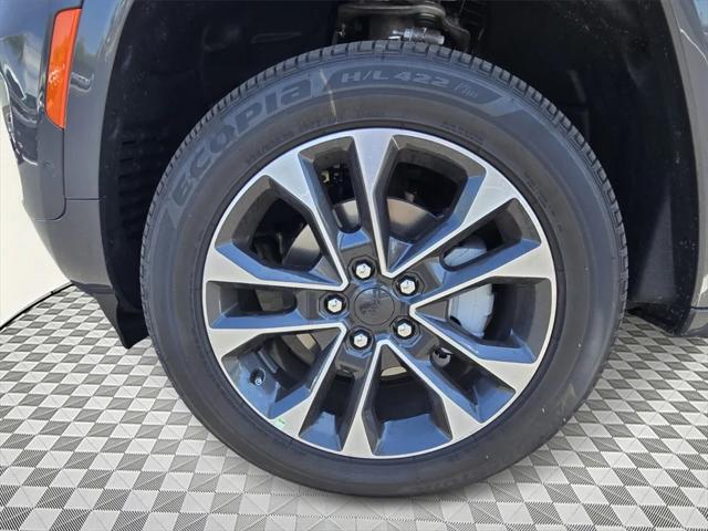 new 2025 Jeep Grand Cherokee car, priced at $66,230