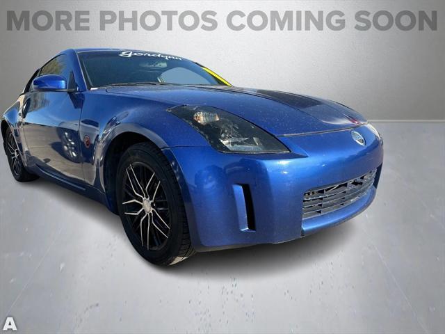 used 2005 Nissan 350Z car, priced at $7,989