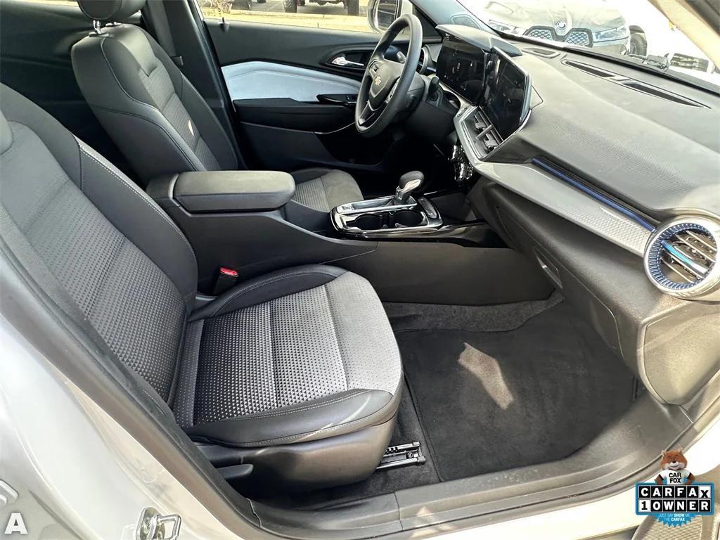 used 2025 Chevrolet Trax car, priced at $24,730