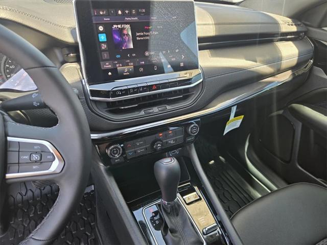 new 2025 Jeep Compass car, priced at $32,700
