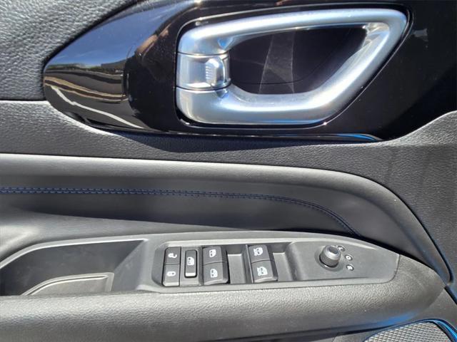 new 2025 Jeep Compass car, priced at $32,700
