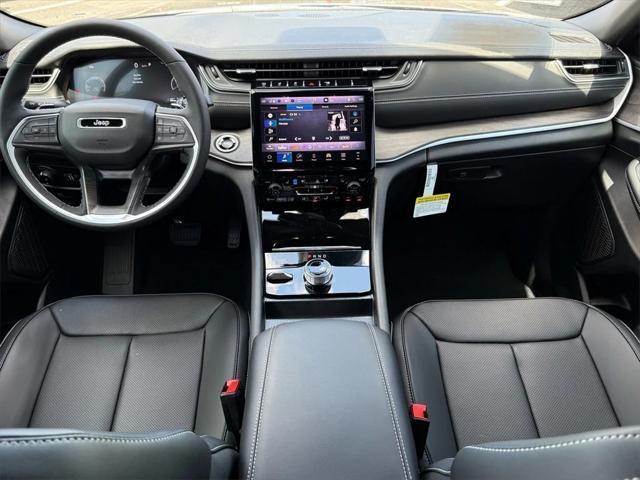 new 2025 Jeep Grand Cherokee car, priced at $52,340
