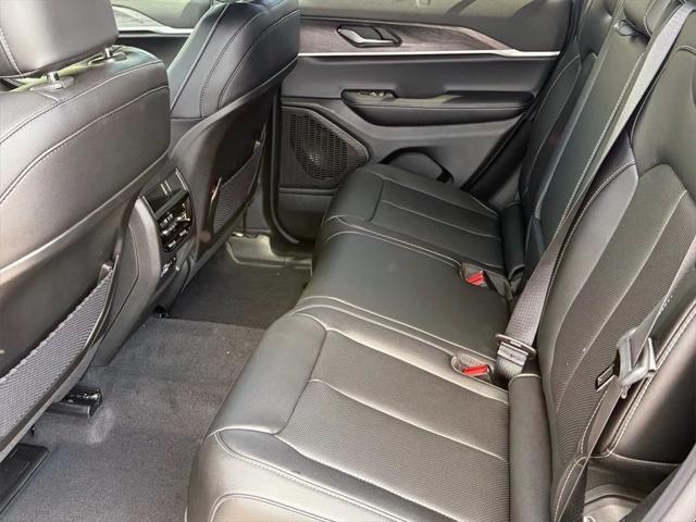 new 2025 Jeep Grand Cherokee car, priced at $52,340