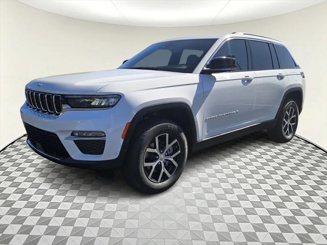 new 2025 Jeep Grand Cherokee car, priced at $52,340